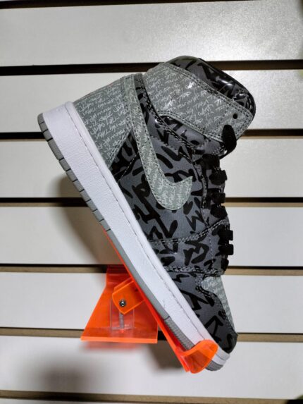 Air Jordan 1 Retro High OG "Rebellionaire"