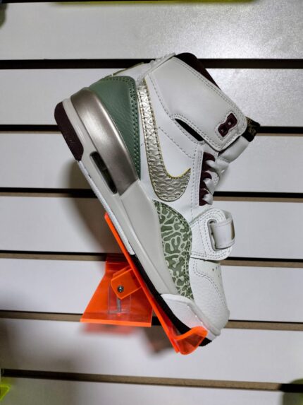 Air Jordan Legacy 312 Low
